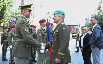 Během slavnostního zakončení mezinárodní přehlídky čestných stráží poblahopřál ke skvělému výkonu vojákům i generálporučík Jiří Baloun.
